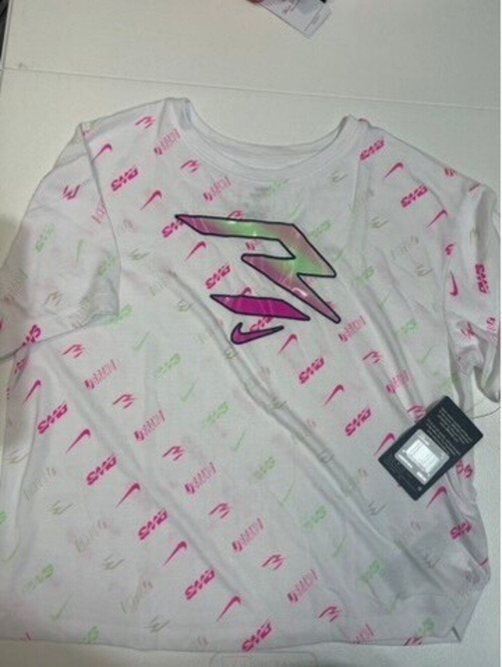 Nike Russel Wilson RW3 logo crop T-shirt Girls XL - NWT